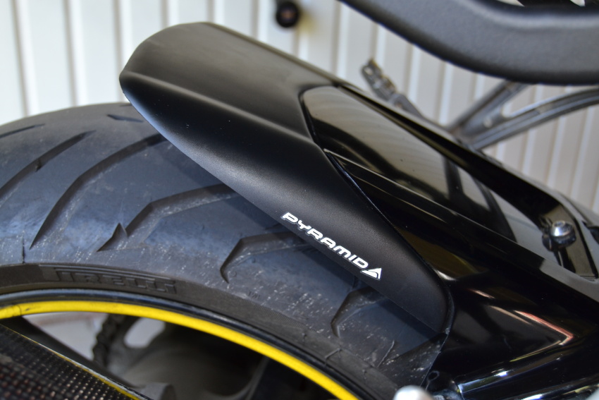 Yamaha FZ1/Fazer/FZ8 Prodloužení zadního blatníku 072202
