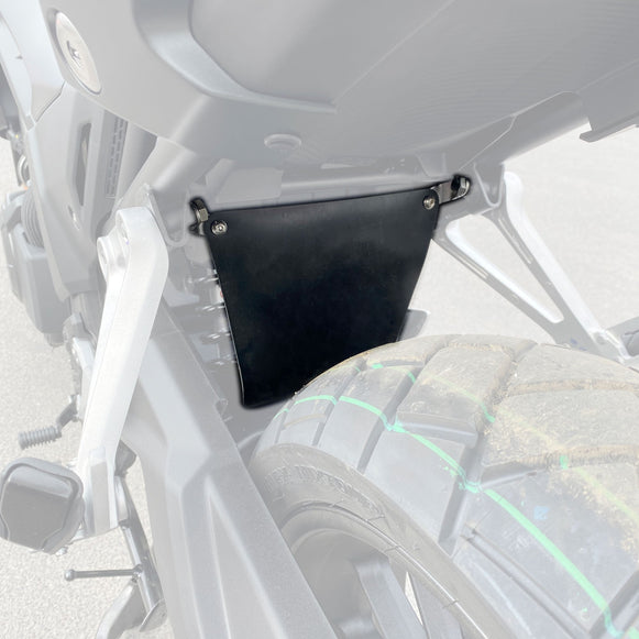 Honda CB500X 19-/NX500 24- kryt zadního tlumiče 811005