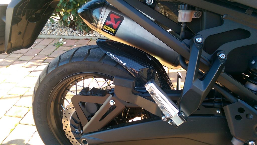 YAMAHA XT1200Z 2010- blatníček karbon 072432A