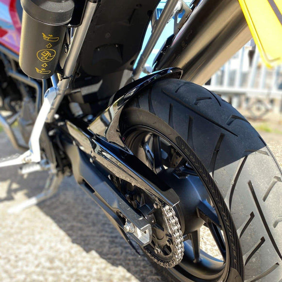 Triumph Tiger 850 Sport 21 blatníček 076900B