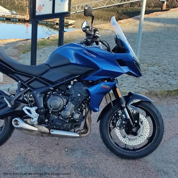 Triumph Tiger Sport 660 22-/800 25- prodloužení blatníku 056563