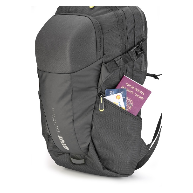 Givi EA129B batoh 15L.