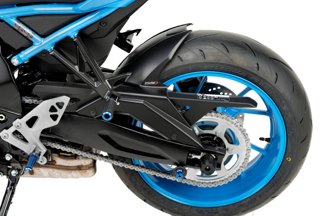 Suzuki GSX-8S 23 zadní blatníček 21699J