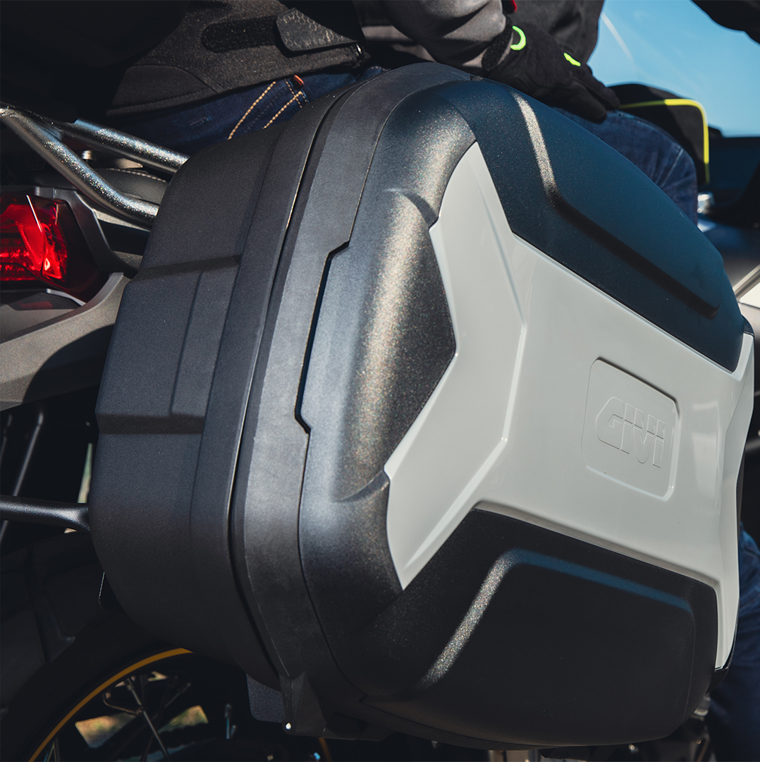Givi TRK35BN Trekker Lite Motokufr 35L