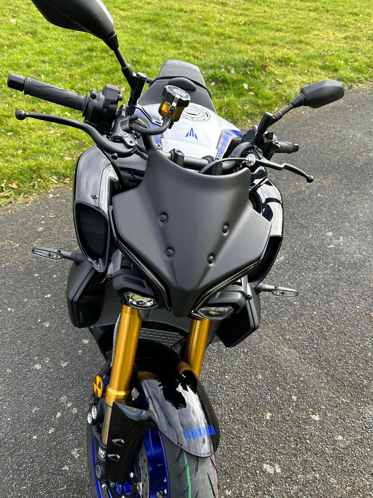 Yamaha MT-10 22- přední šít 22215D