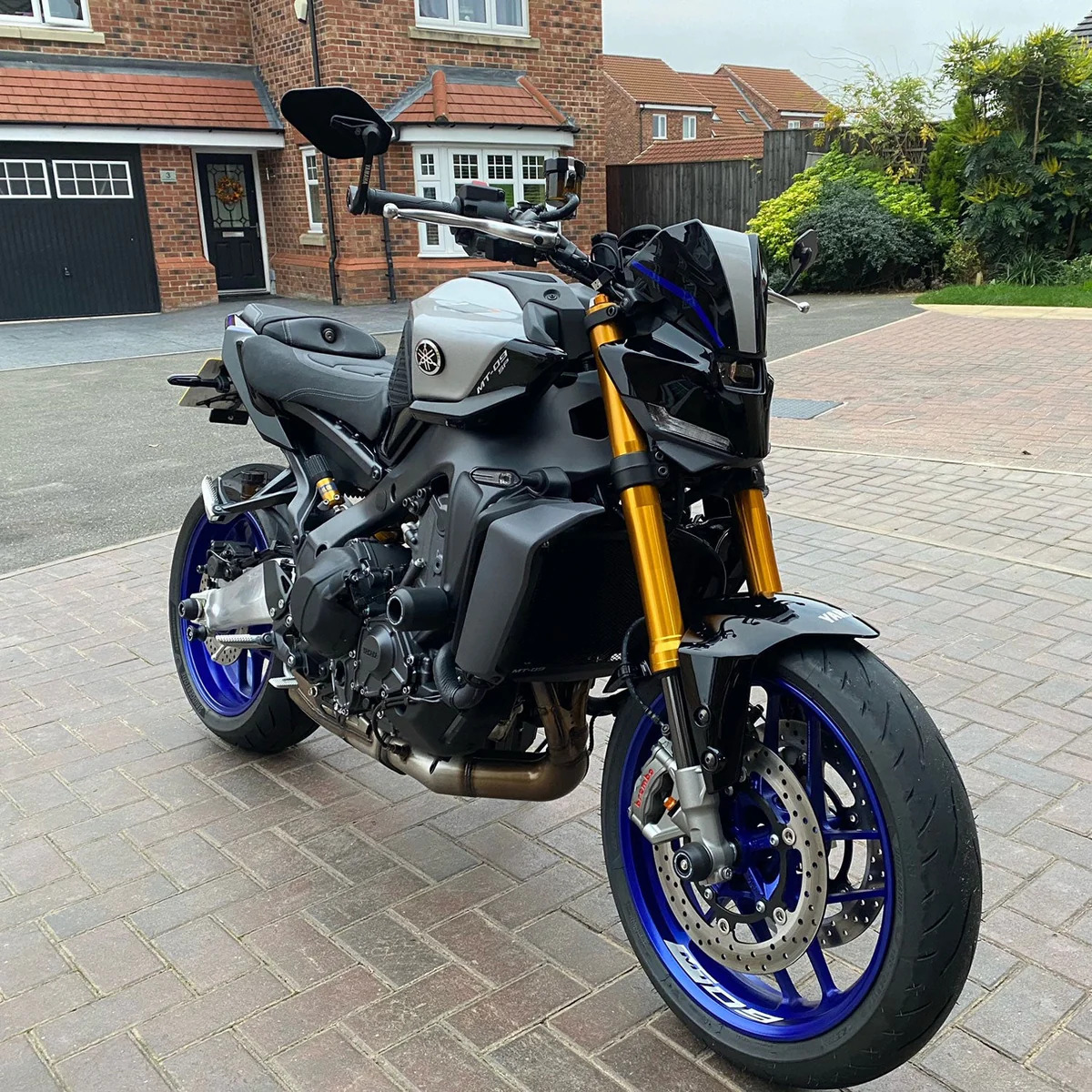 Yamaha MT-09 SP 24 přední štít  22190K