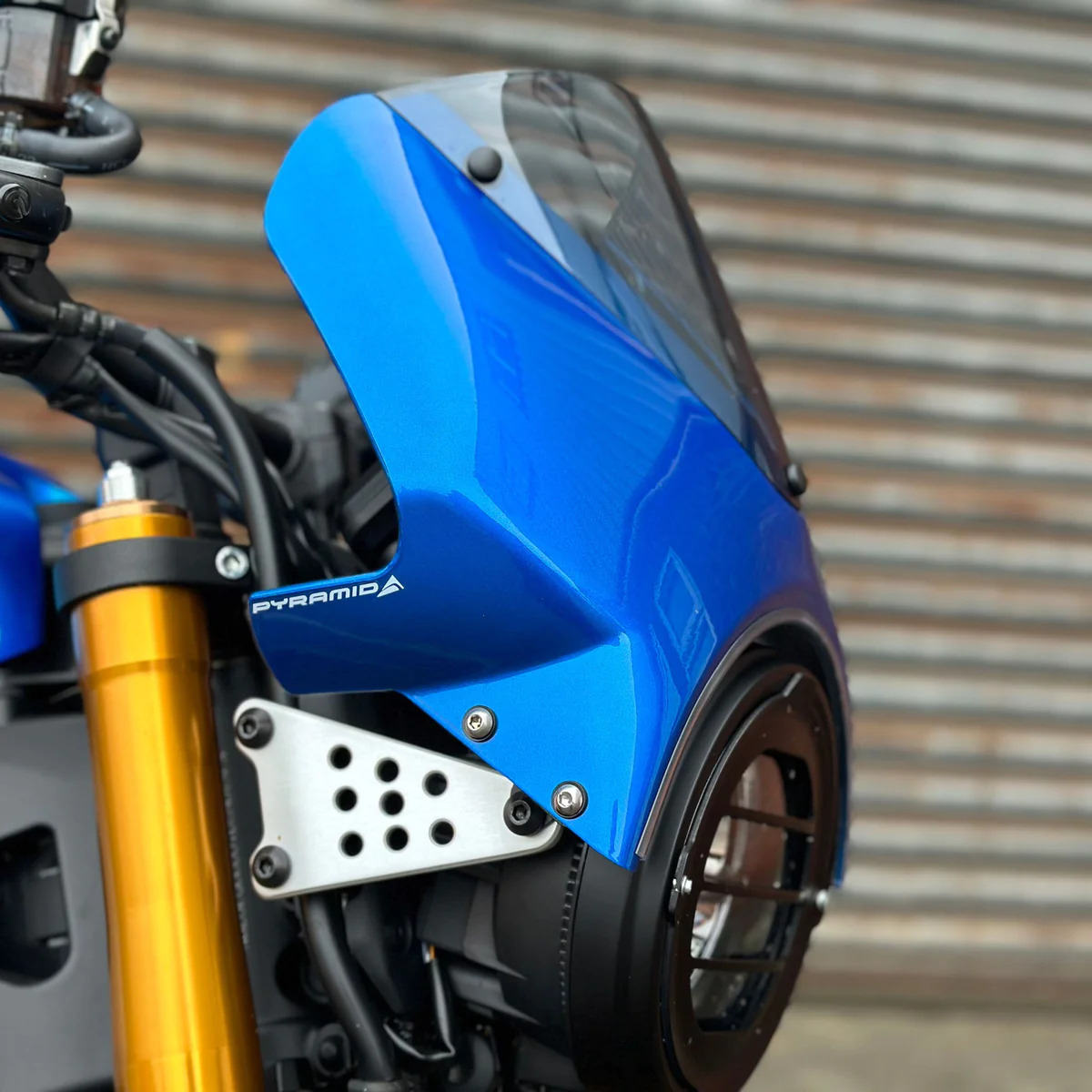 Yamaha XSR 900 22- přední štít 22286DZ