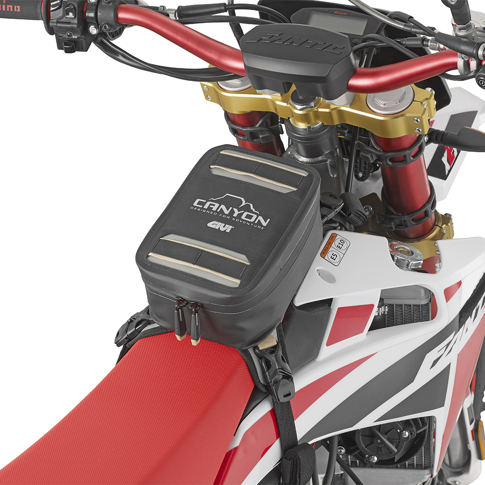 Givi GRT729 CANYON tankvak-popruh 3L.