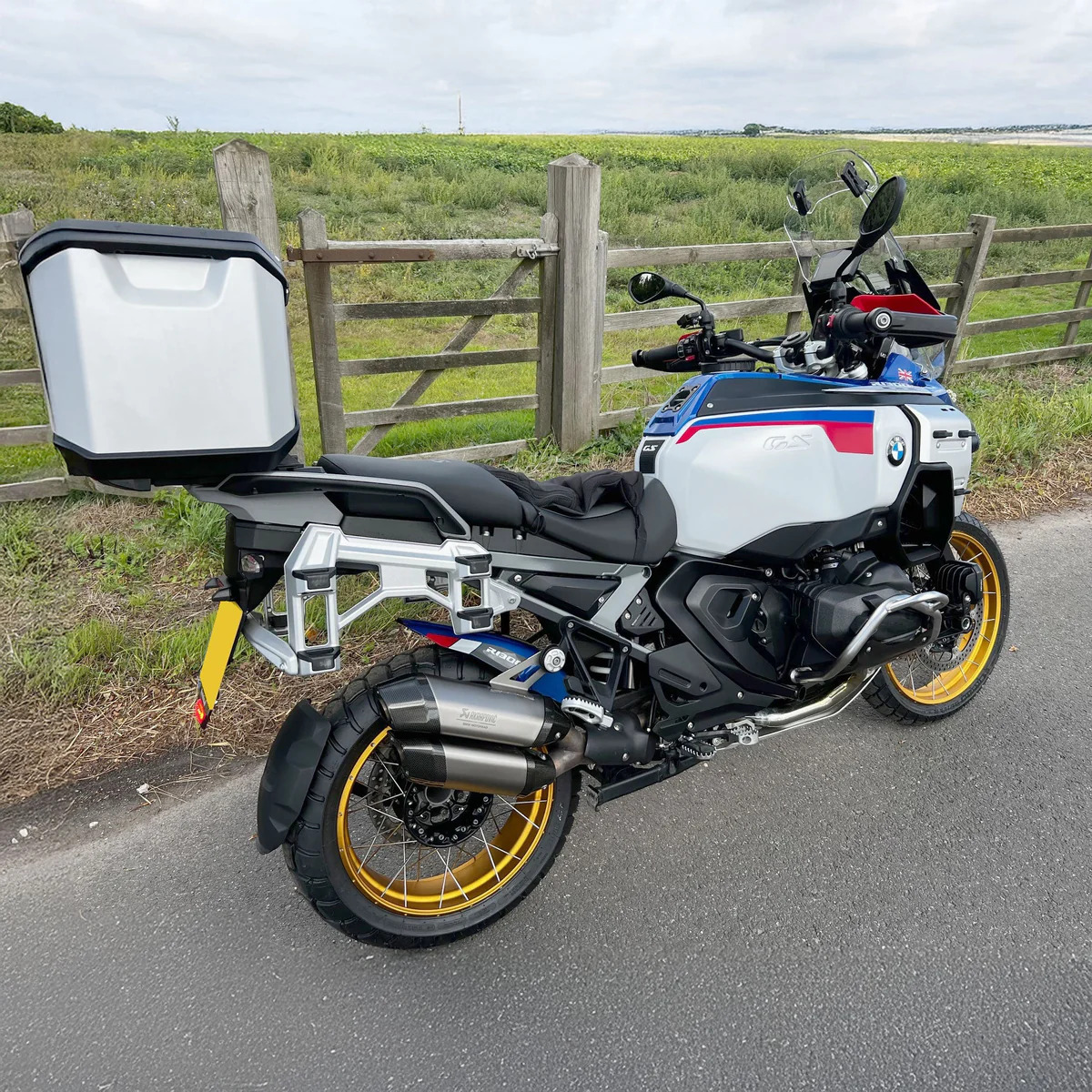 BMW R1300GS 24-/Adv. zadní blatníček 074130D