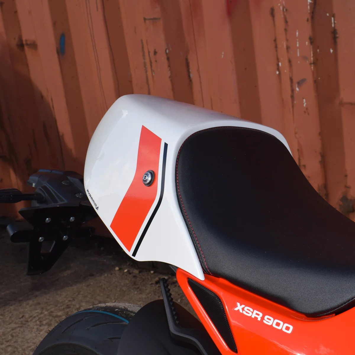 Yamaha XSR 900 2024 kryt sedla 12425W