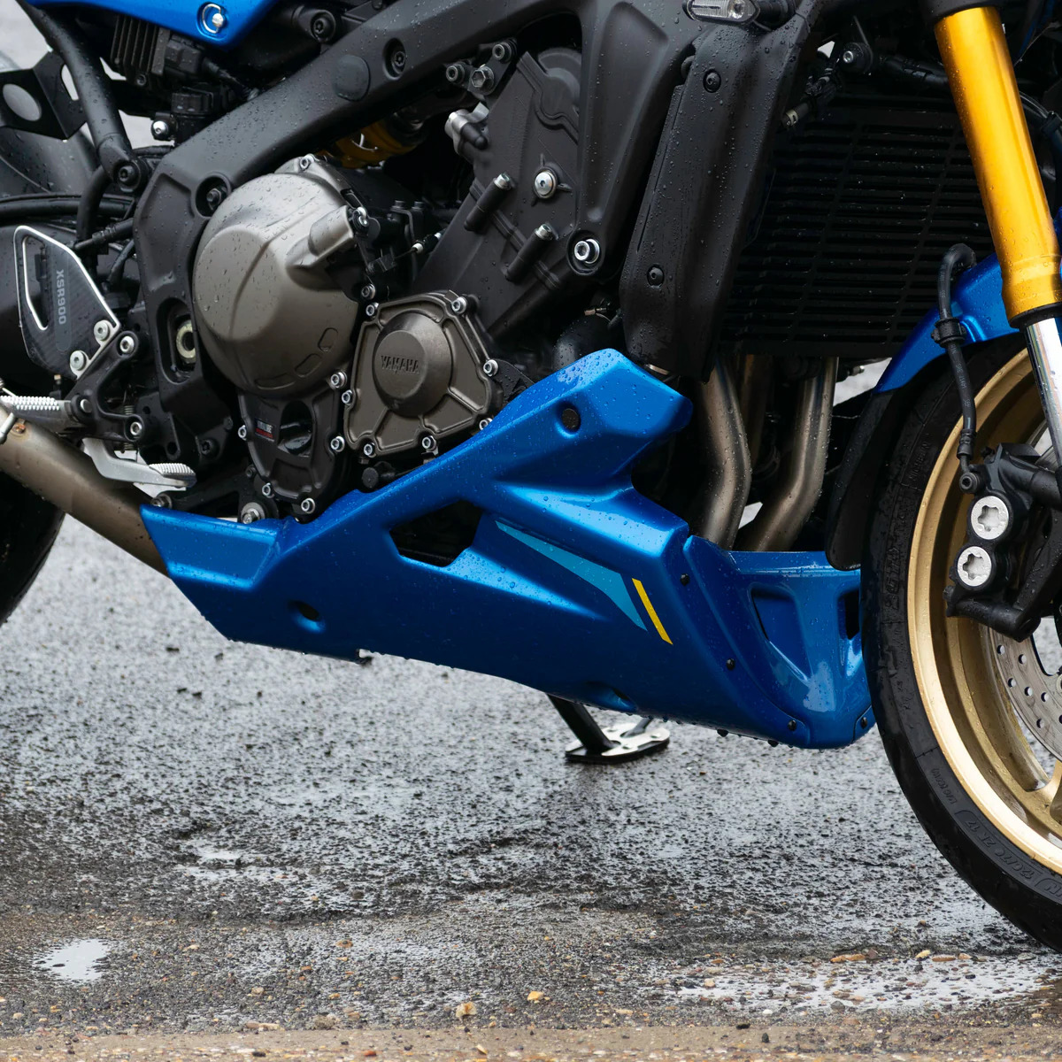 Yamaha XSR 900 22- klín pod motor 22175DZ
