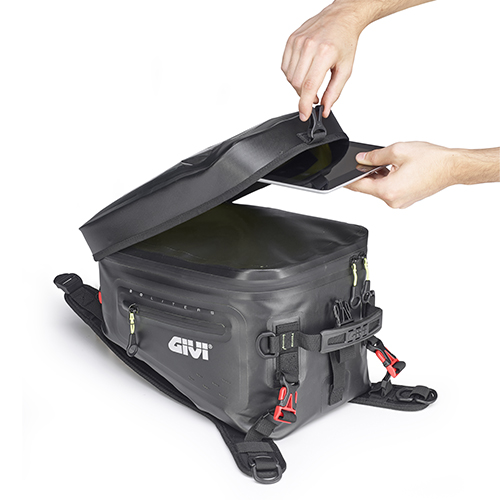 Givi GRT715 tankvak-popruh 20L.