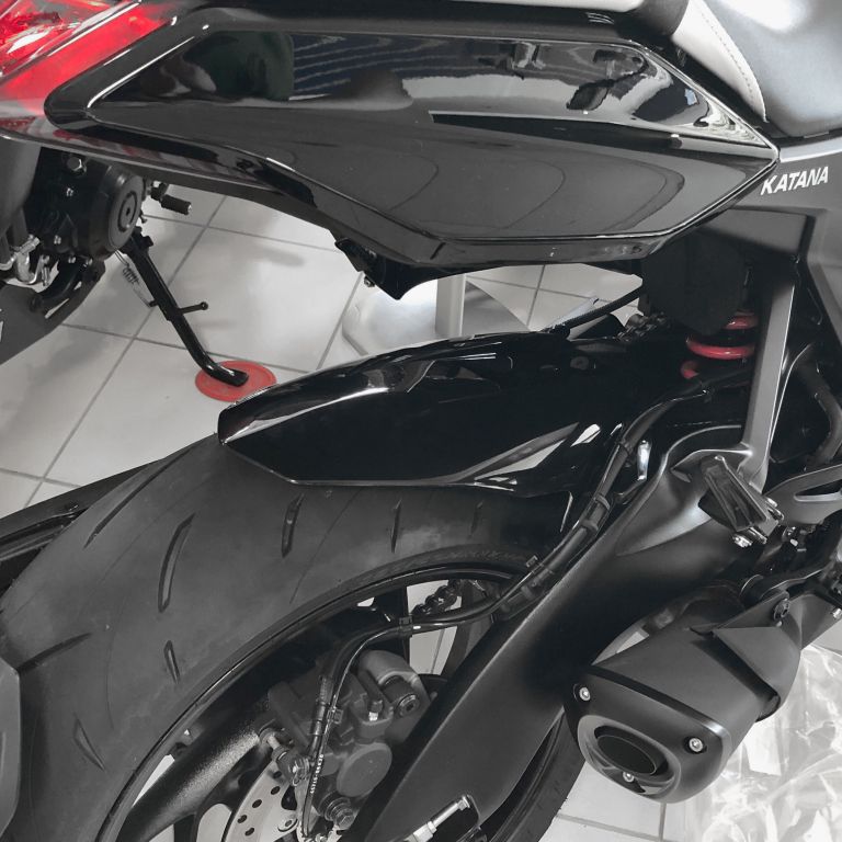 Suzuki Katana 19/GSX-S 1000 15-/GT 22 zadní blatníček 070403B