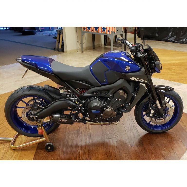 Yamaha MT-09 2017-2020  kryt sedla 12412D