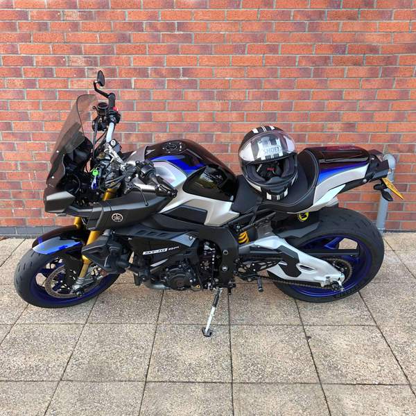 Yamaha MT-10 SP 17- kryt sedla 12413G