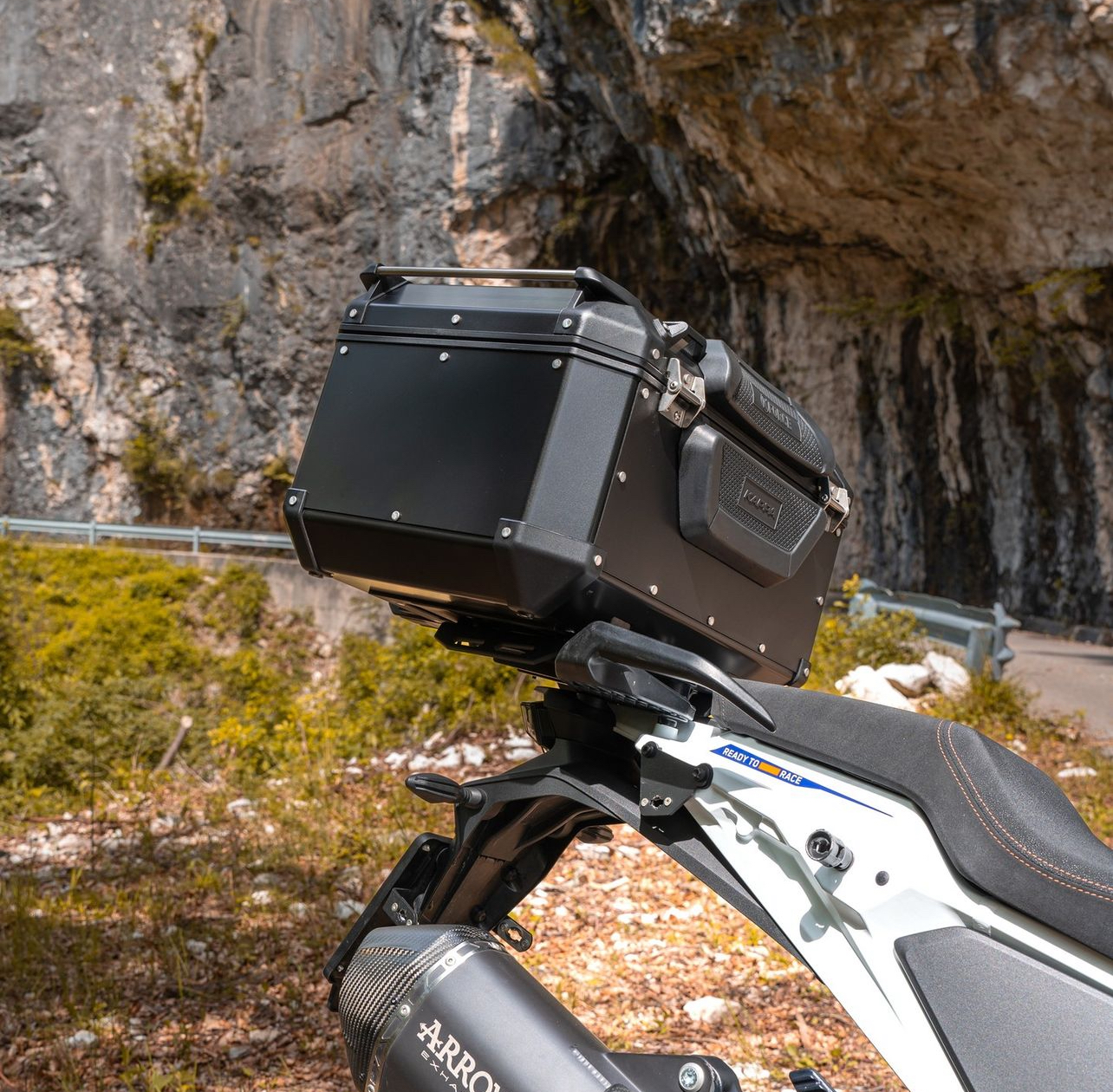 Kappa K614B opěrka pro kufr KVG580