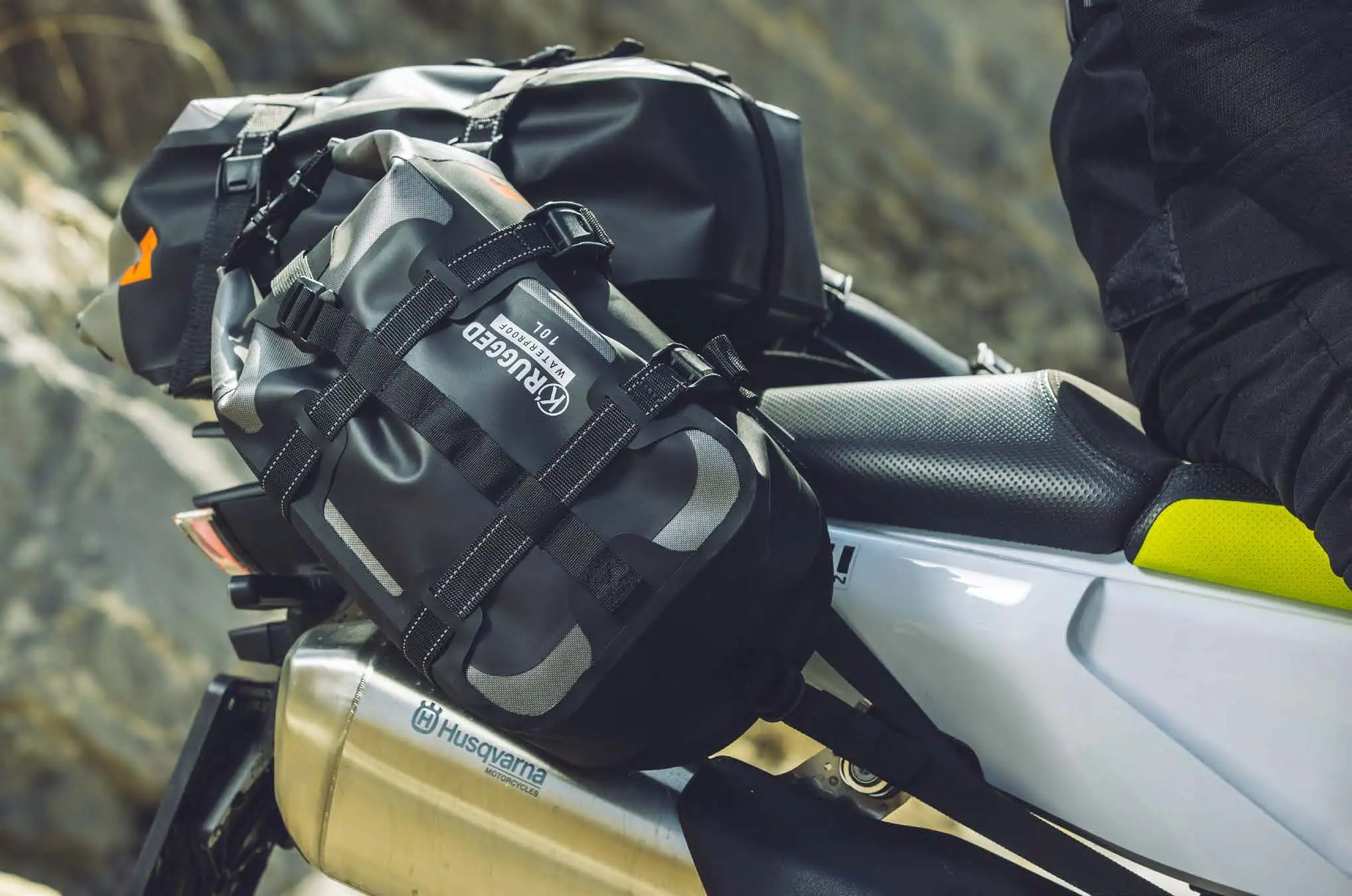 Kappa AV01 boční/zadní moto brašna 10L.