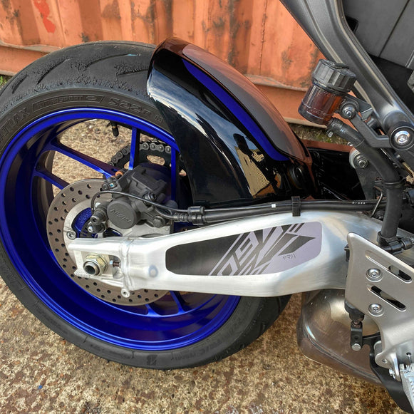 Yamaha MT-09 21-24 zadní blatníček 072451G