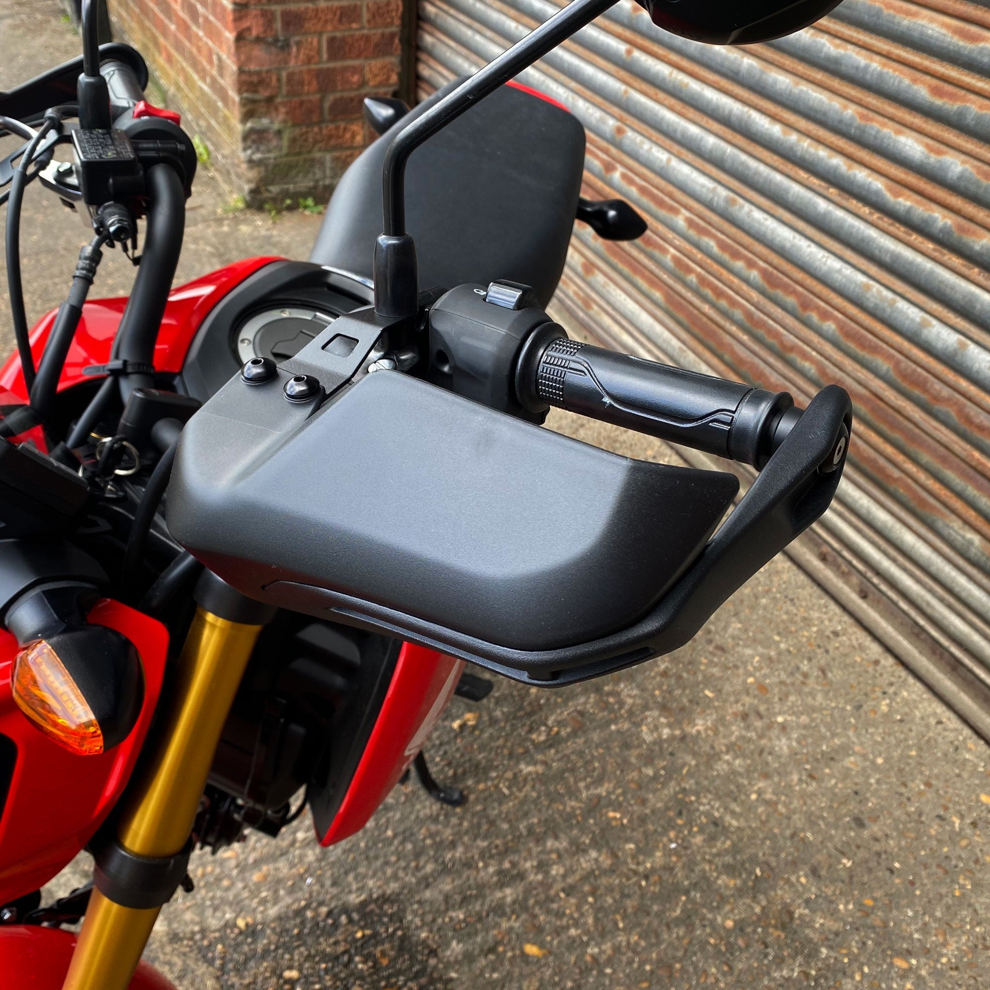 Honda MSX 125 13-22 chrániče rukou 30101M