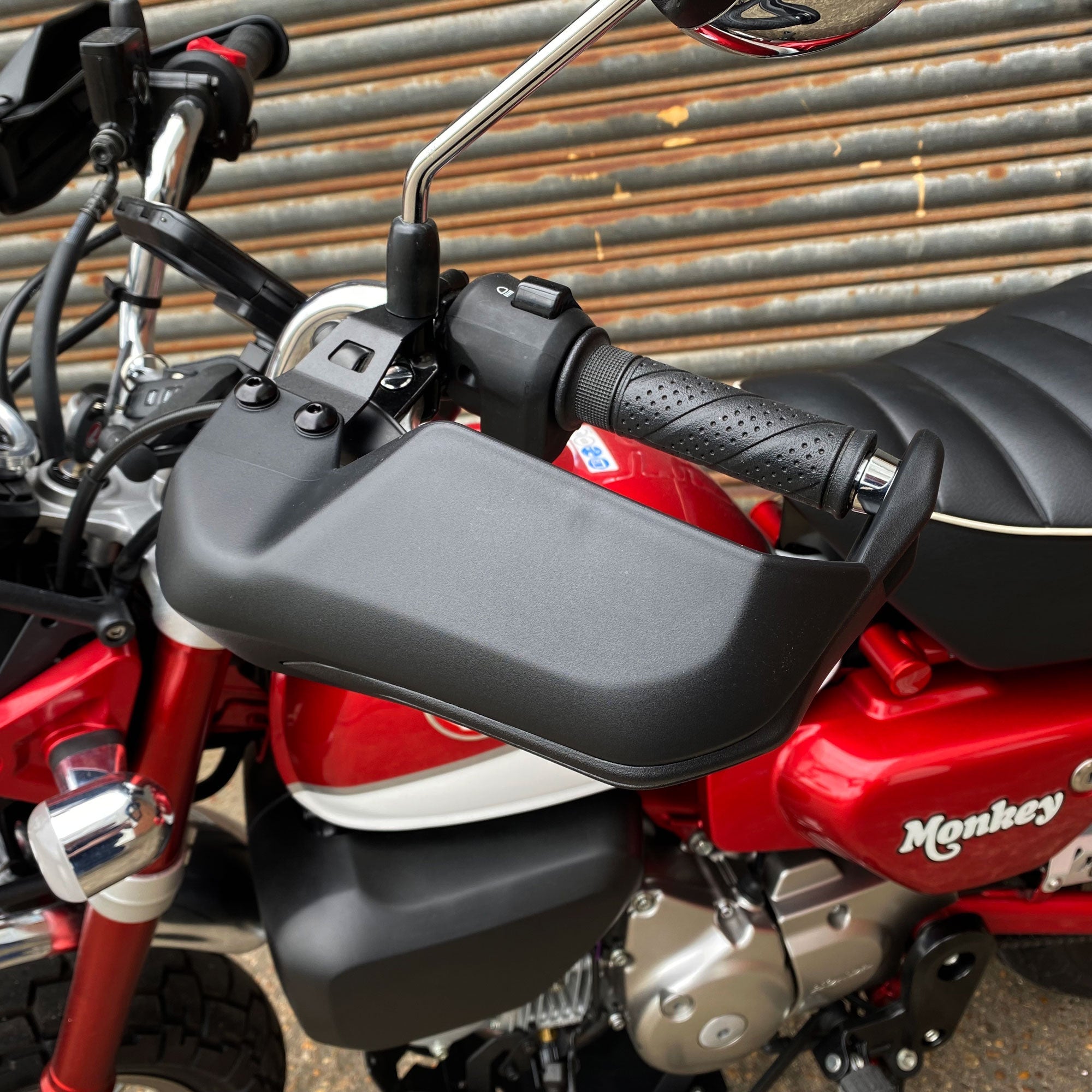 Honda Monkey 125 18- chrániče rukou 30101M