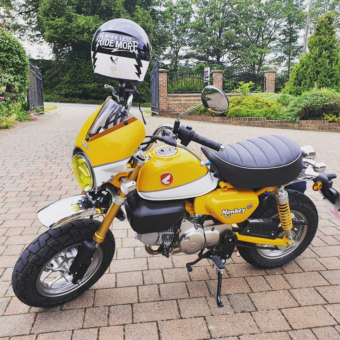 Honda Monkey 125 18-20 přední štít 21250Y