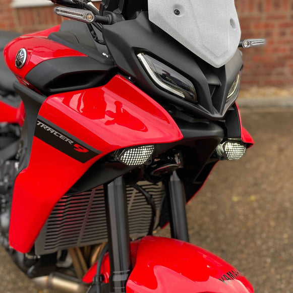 Yamaha Tracer 9 GT 21- kryt spodních světel 32270M