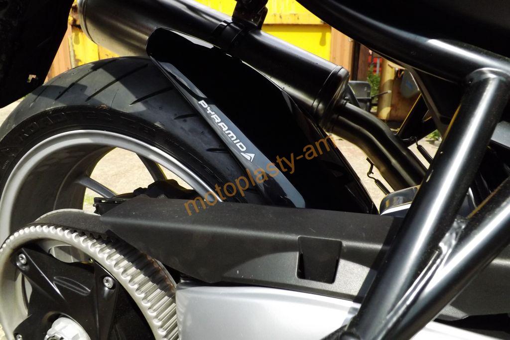 BMW F 800 GT 2013- blatníček 074258B