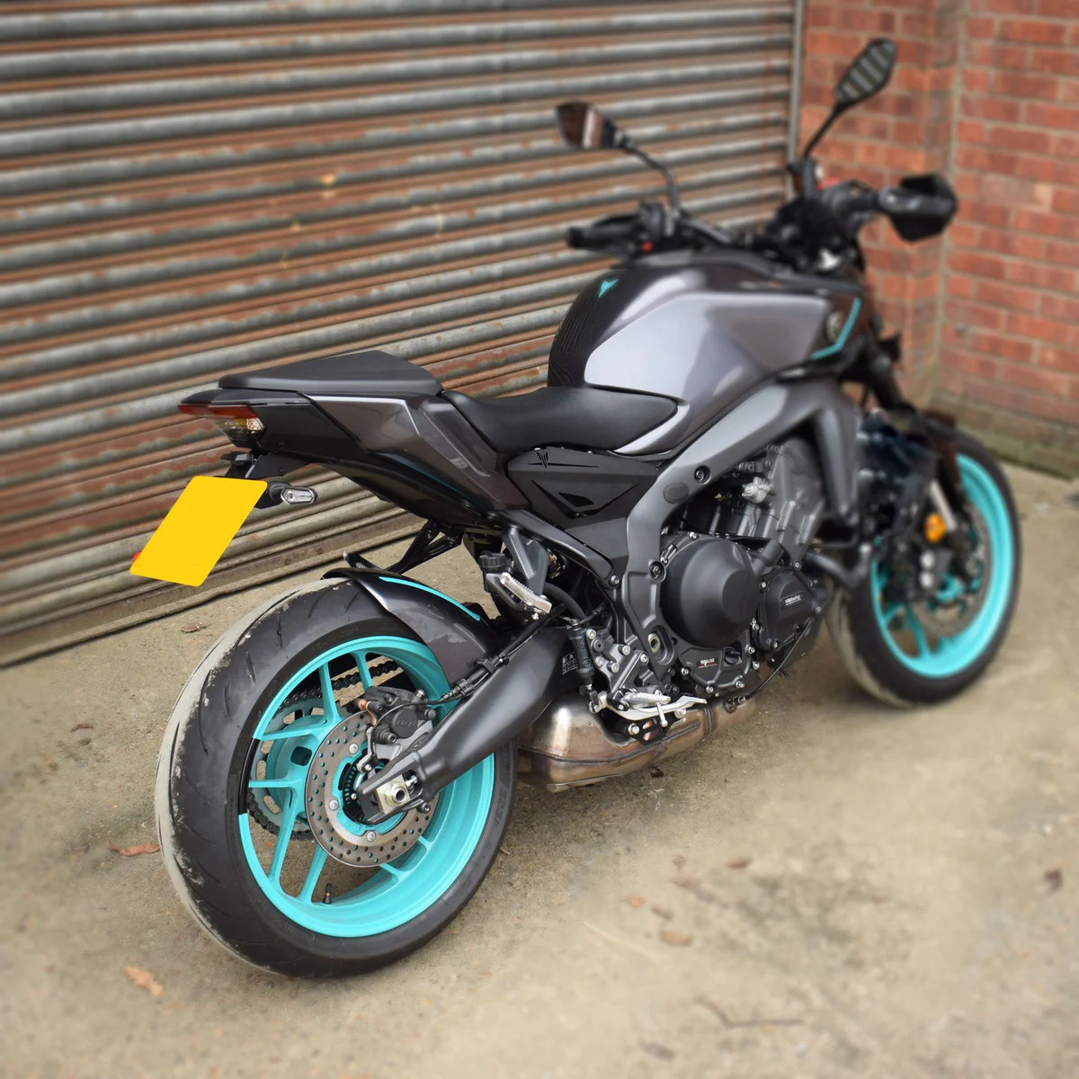 Yamaha MT-09 24 podsedlová výplň 22595M
