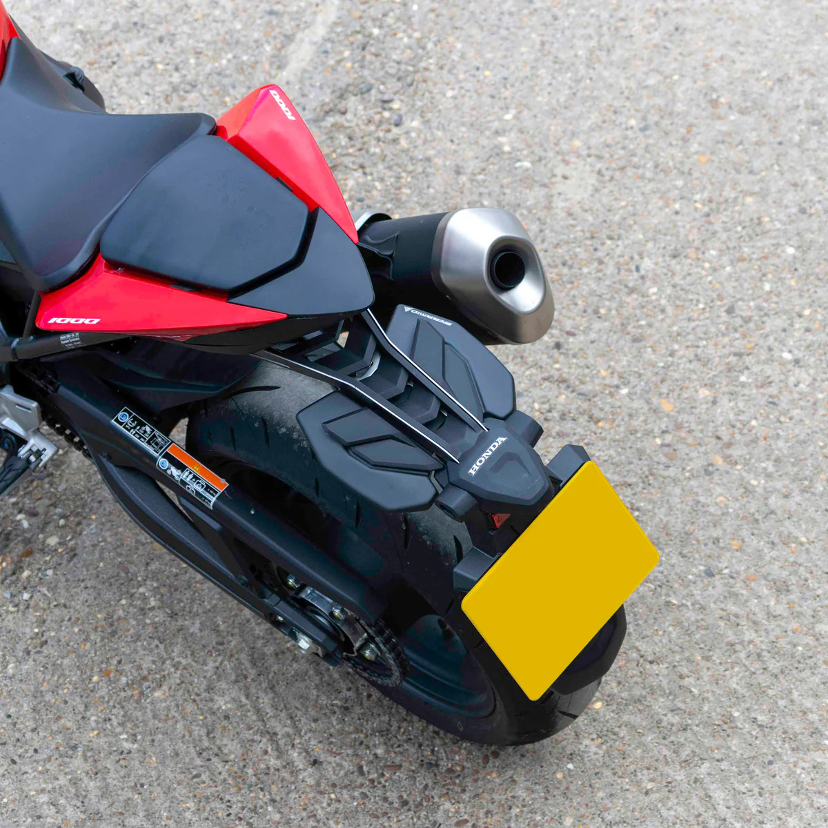 Honda CB 1000 Hornet 25 kryt na zadní blatník 31940M