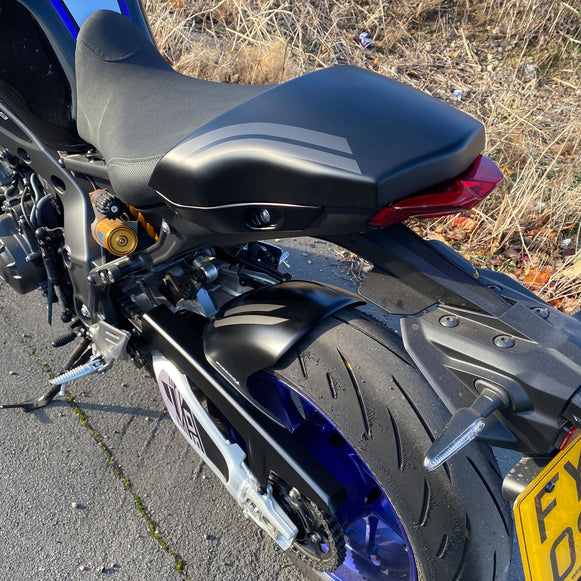 Yamaha MT-09 21-24 zadní blatníček 072451F
