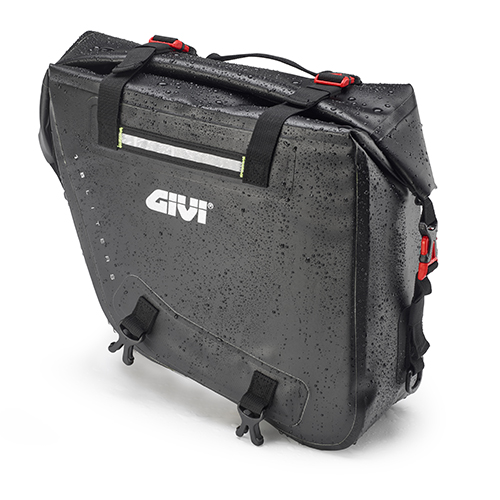 Givi GRT718 boční moto brašny 2x15L.