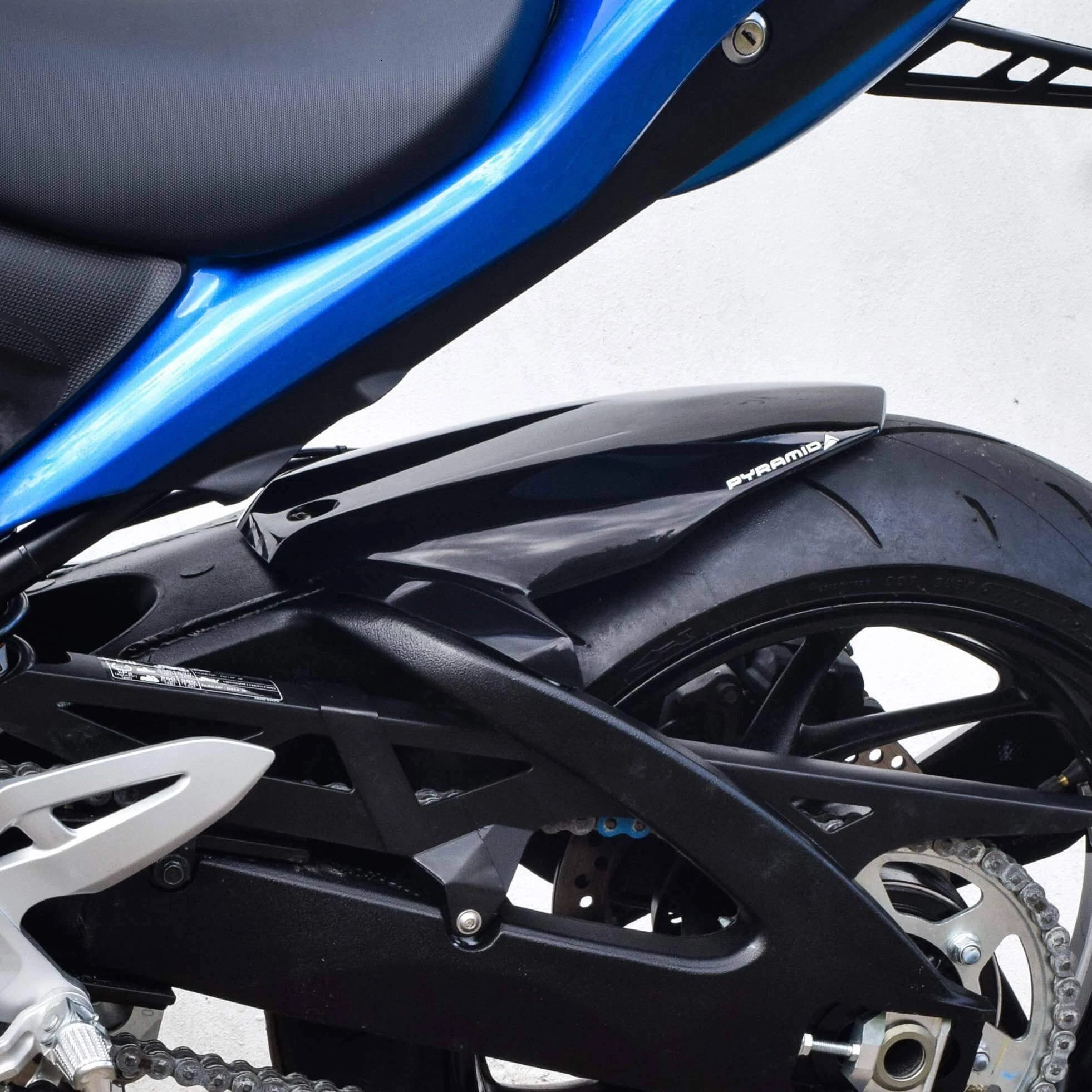 Suzuki Katana 19/GSX-S 1000 15-/GT 22 zadní blatníček 070403B
