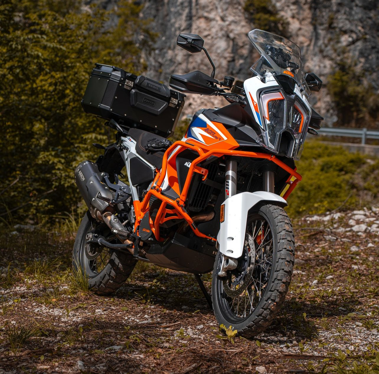 Kappa K614B opěrka pro kufr KVG580