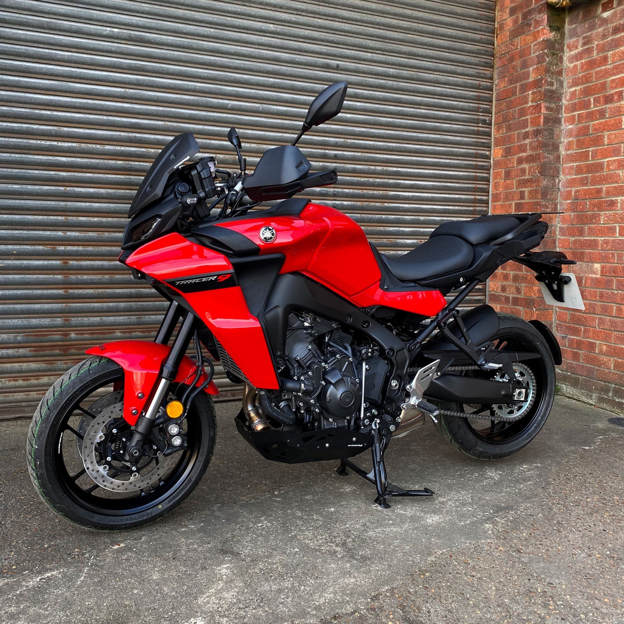 Yamaha Tracer 9/GT 21- štít 22205M
