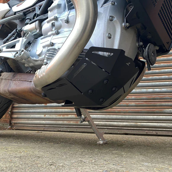 Moto Guzzi V100 Mandello/S  22- chránič pod motor 38405M