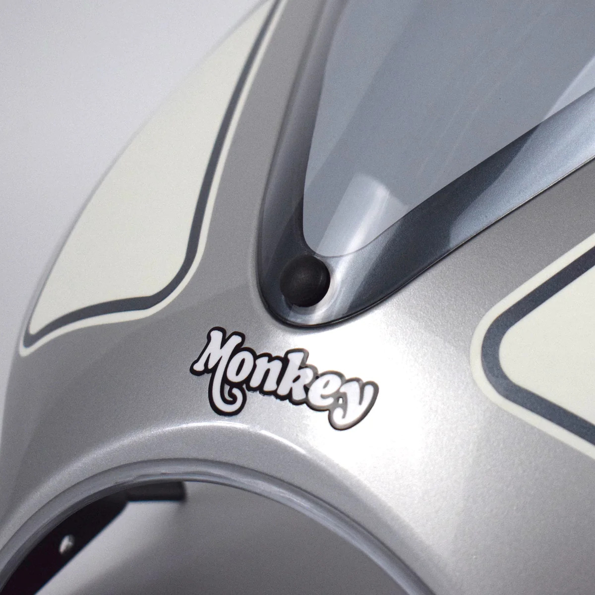 Honda Monkey 125 22- přední štít 21250Z
