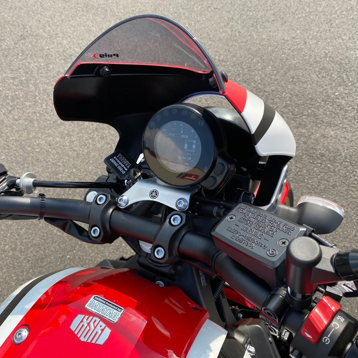 Yamaha XSR 900 20-21 přední štít 22210D
