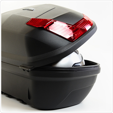Givi B47NML Blade Motokufr s plotnou 47L