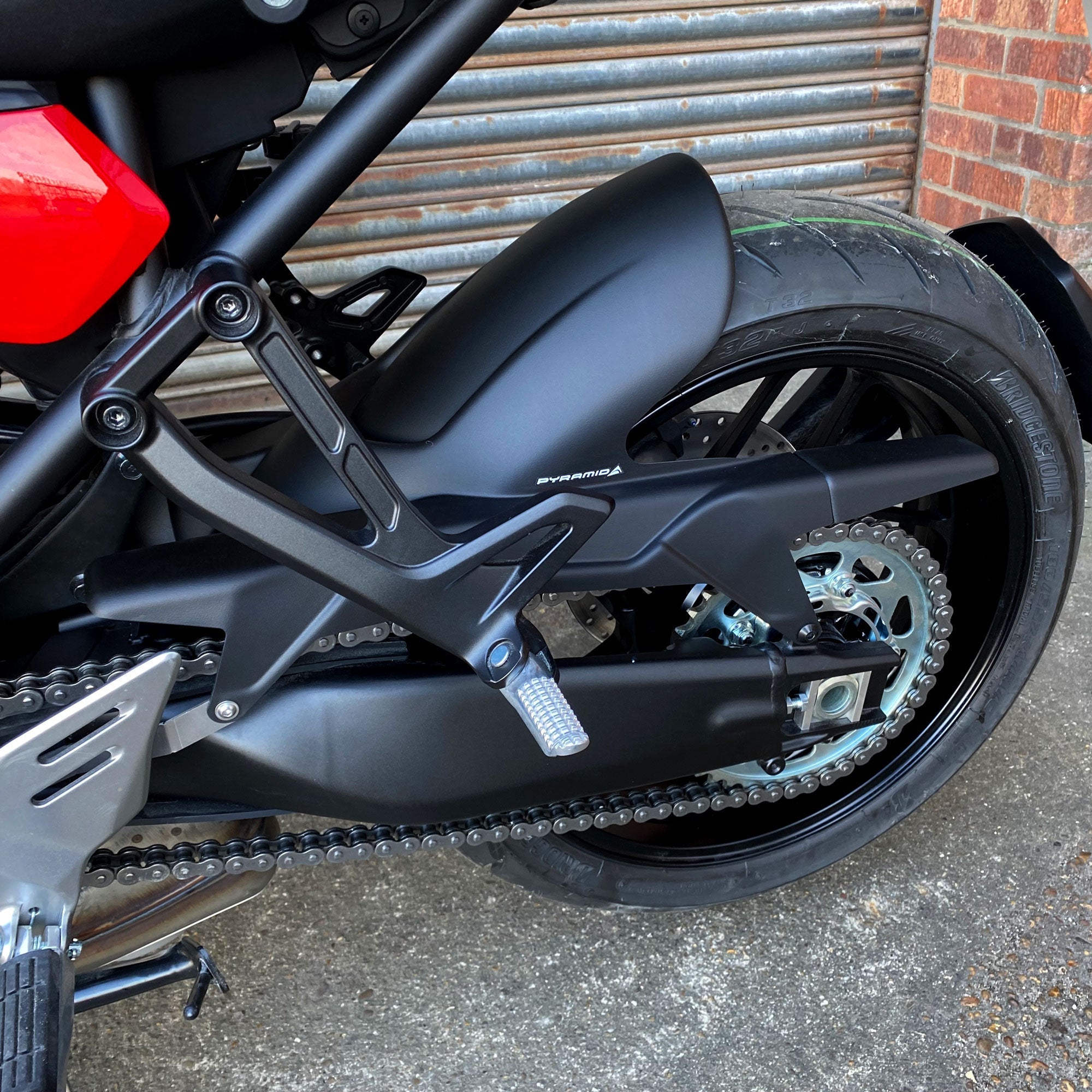 Yamaha Tracer 9 21-/GT 21 /XSR900 2022 zadní blatníček 072453M
