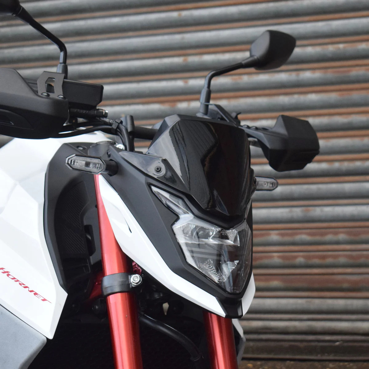 Honda CB 750 Hornet 23-24 štít 21995E