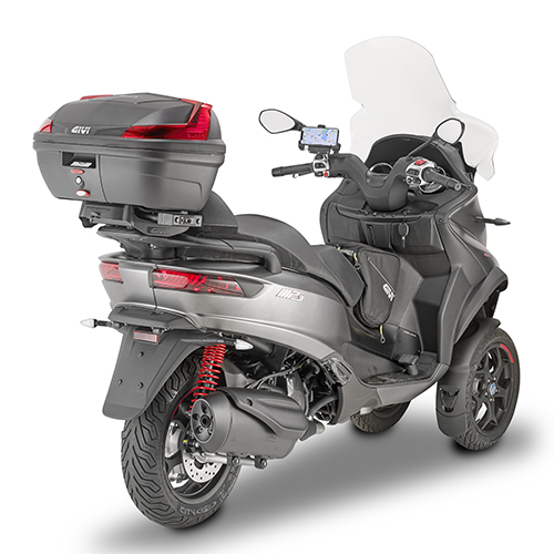 Givi B47NML Blade Motokufr s plotnou 47L