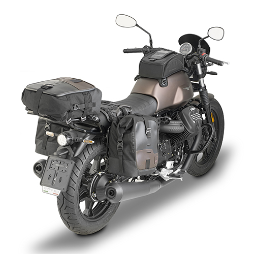 Givi CRM101 batoh/zadní moto brašna 18L.
