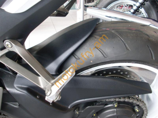 Blatníček HONDA CB1000R 071001E