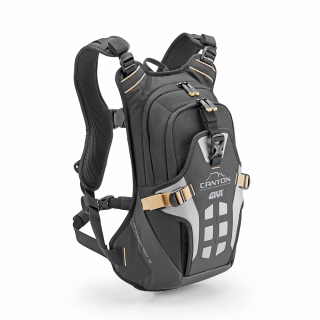Givi GRT731 Batoh 12L.
